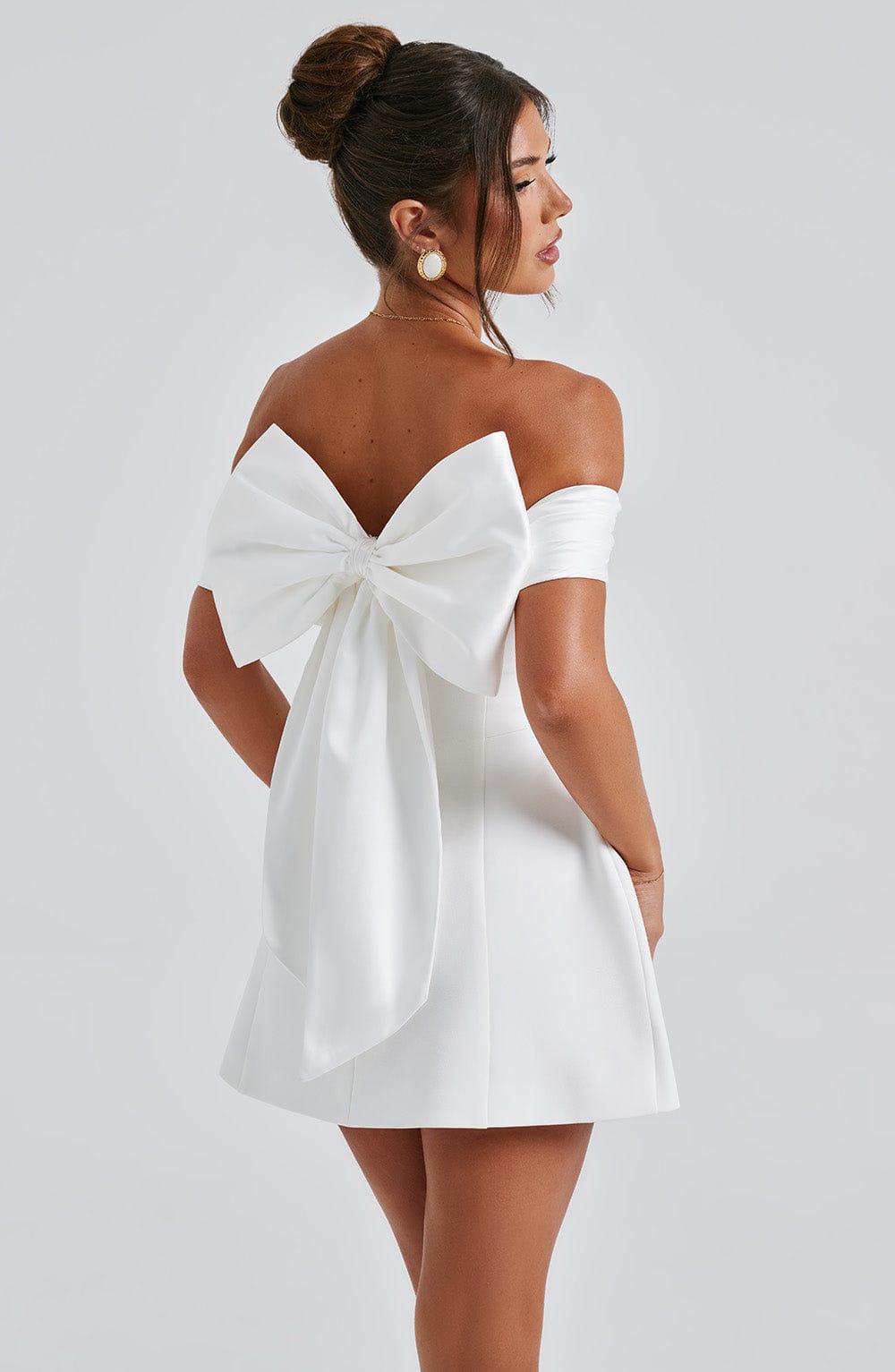 Witkaé™ | Mini Dress with Flower Bow