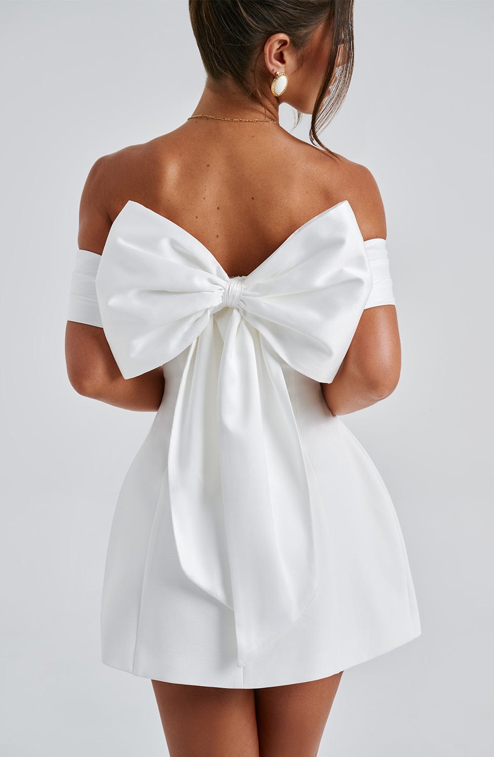 Witkaé™ | Mini Dress with Flower Bow